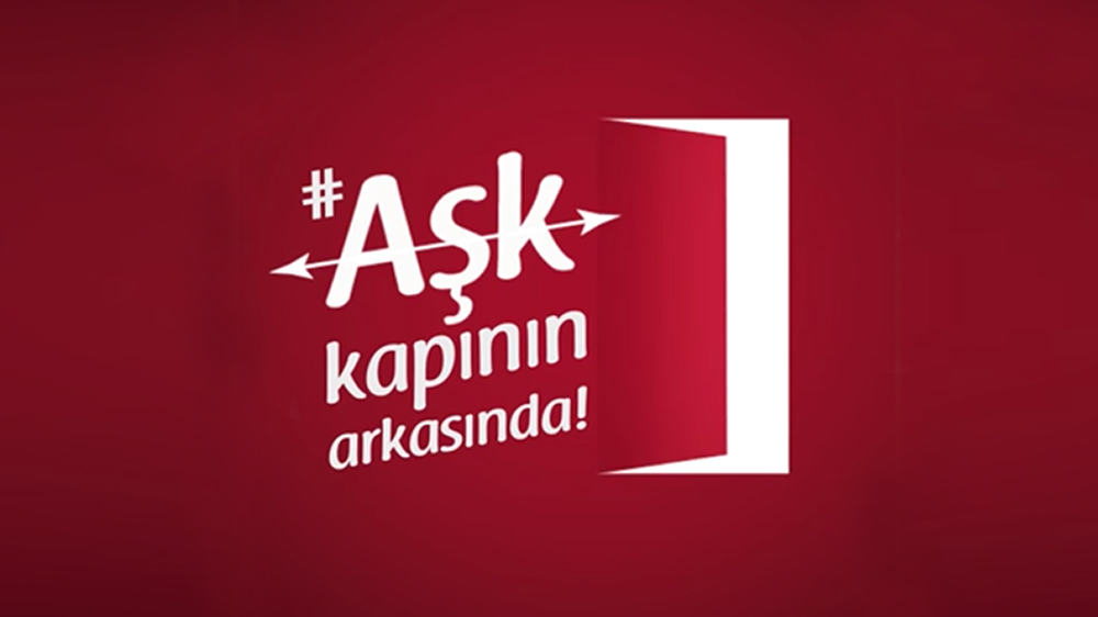 DORTEK AŞK KAPININ ARKASINDA